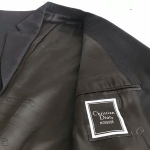 Men’s 2 piece black Christian Dior Suit - 40R